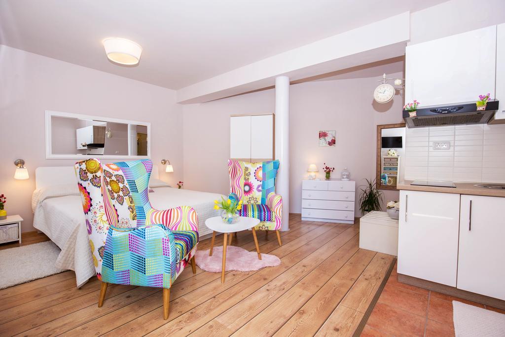 Apartments Javor Ровинь Экстерьер фото